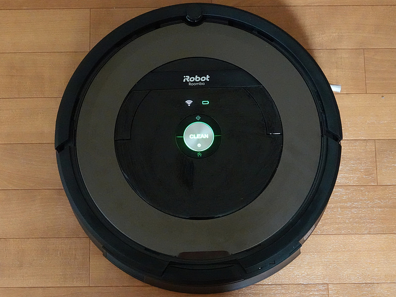 　炊事洗濯はほぼ欠かさず行っていても、忙しくなると掃除がおろそかになってしまう。「部屋が汚くても死ぬことはない」とは誰のセリフだったか