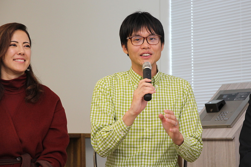 田中氏