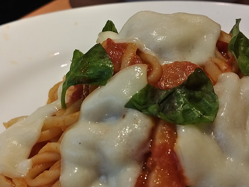 「奥行き効果」撮影サンプル（F値0.95相当）