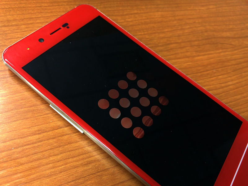 分かる人ならニヤッとする起動画面