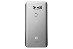 auから「isai V30+ LGV35」、12月下旬発売 - ケータイ Watch