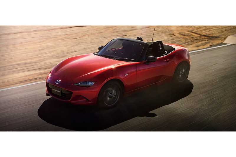 左がハードトップの「ROADSTER RF」、右がソフトトップの「ROADSTER」。ルーフの構造や開き方が違い、さらにエンジンの排気量も異なります（ハードトップが約2L、ソフトトップが約1.5L）。※画像はメーカーサイトより抜粋。