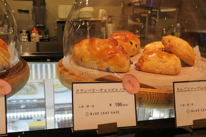 「クランベリーチョコビエノワ」186円（税別）