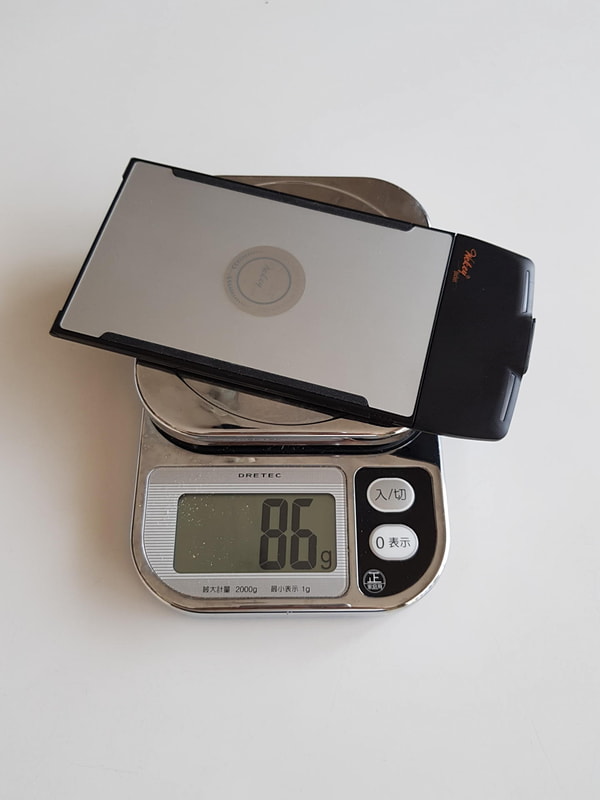 筆者の愛用する折りたたみモバイルキーボードの最軽量は87gだった