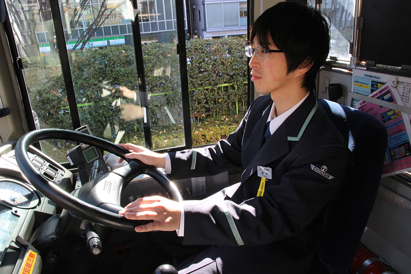 市販のUSBカメラや「Raspberry Pi」を活用