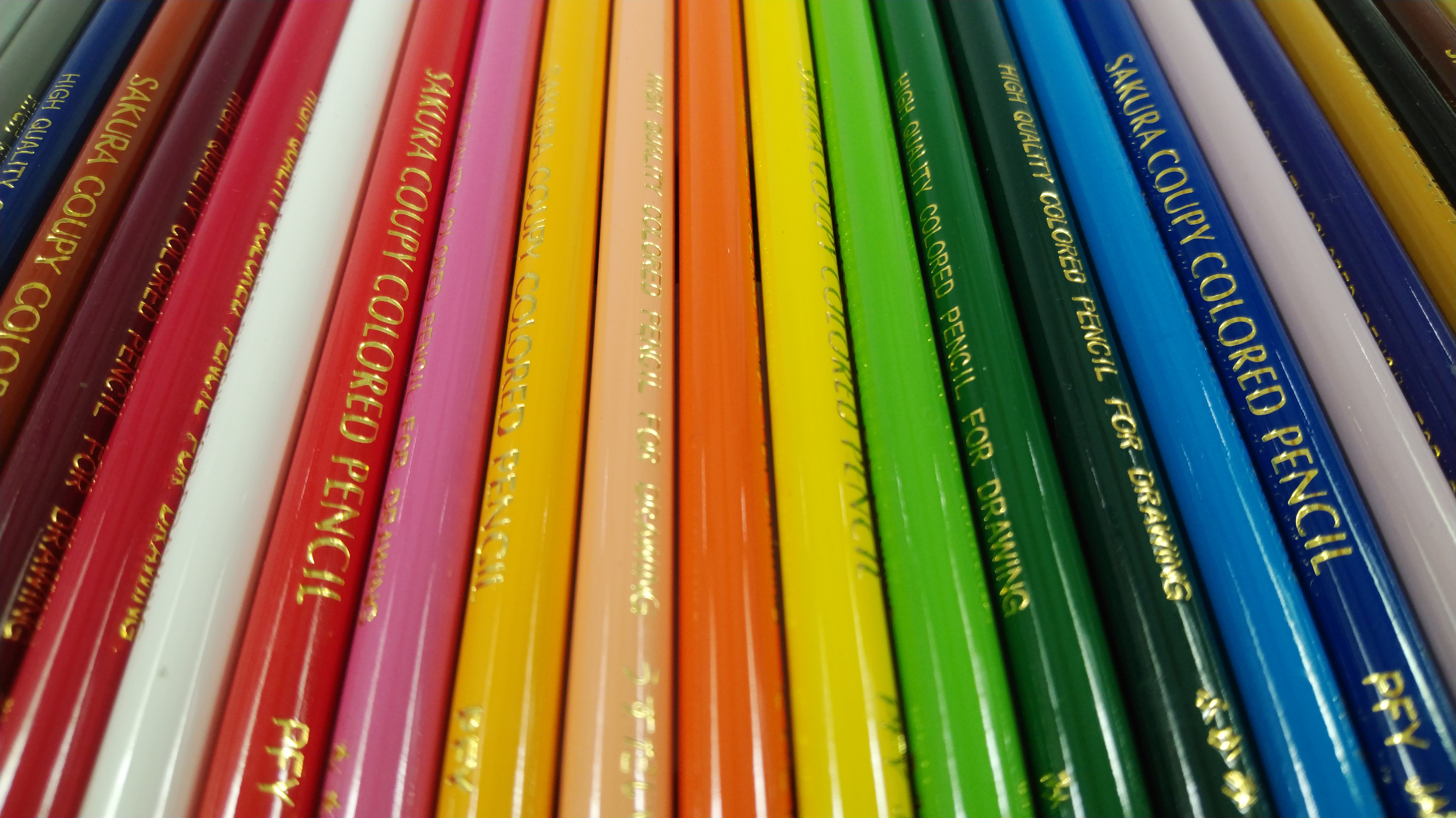 5520×3104ドット、リンク先は無加工