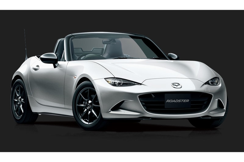 現行のマツダ「ROADSTER」。ツーシーター・ライトウェイト・スポーツカーで、ソフトトップをオープンにできます。※画像はメーカーウェブサイトより抜粋。