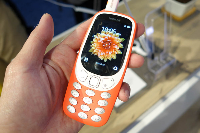 復刻版Nokia 3310も展示されていた