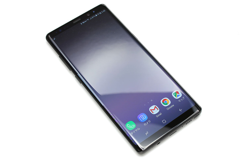 NTTドコモのサムスン製端末「Galaxy Note8 SC-01K」。2017年10月26日発売ですが、その約1カ月後に購入しました。言わずと知れたデジタルペン「Sペン」が使える手書きが快適な端末で、メモ書きはもちろんお絵描きも快適にこなせます。ペンを活用するための機能も多々装備。