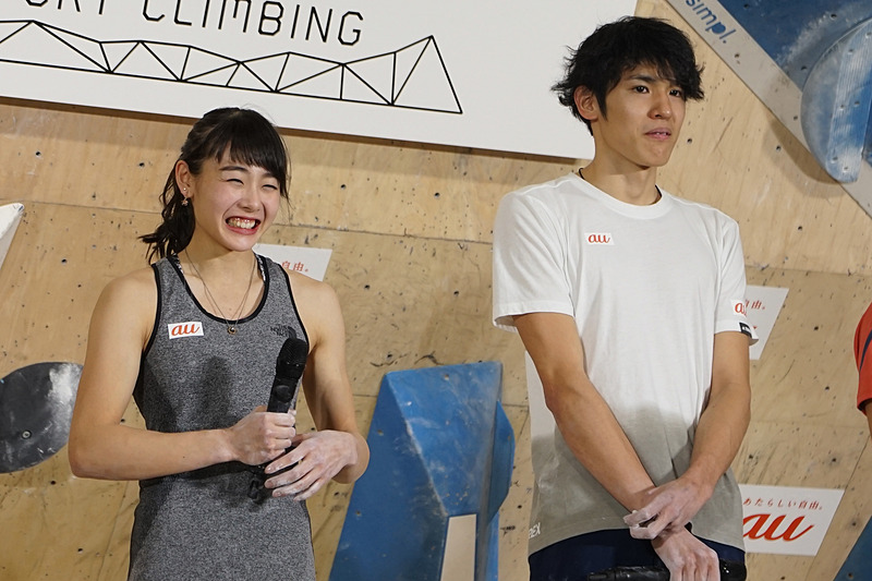 伊藤ふたば選手（左）と楢崎明智（ならさき めいち）選手