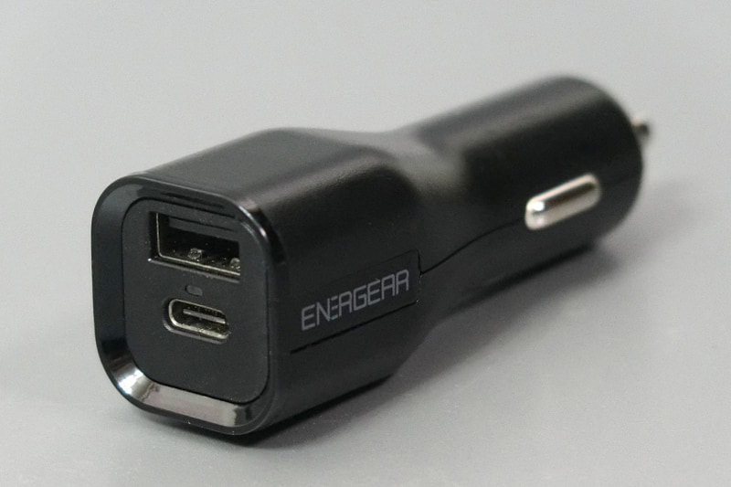 見た目は一般的なカーチャージャーだが、USB-IFの認証を取得しているのが大きな特徴