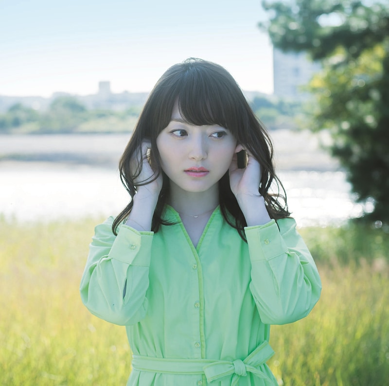 <a href="http://mora.jp/package/43000001/4547366349474/?cpid=morak.keitaiwatch_o2_20180207" class="n" target="_blank">花澤 香菜「春に愛されるひとに わたしはなりたい」</a>