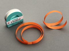 あったまイイ Phone Loopsのリボン状ストラップ ケータイ Watch