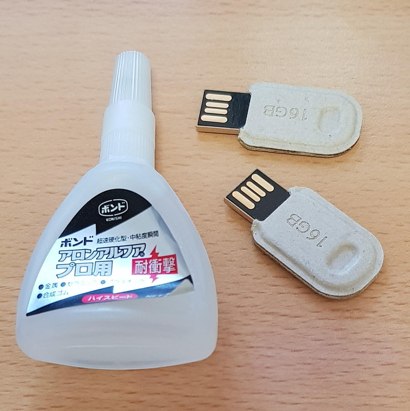 困ったときのアロンアルファ。今日も修理を完璧に終えてくれた