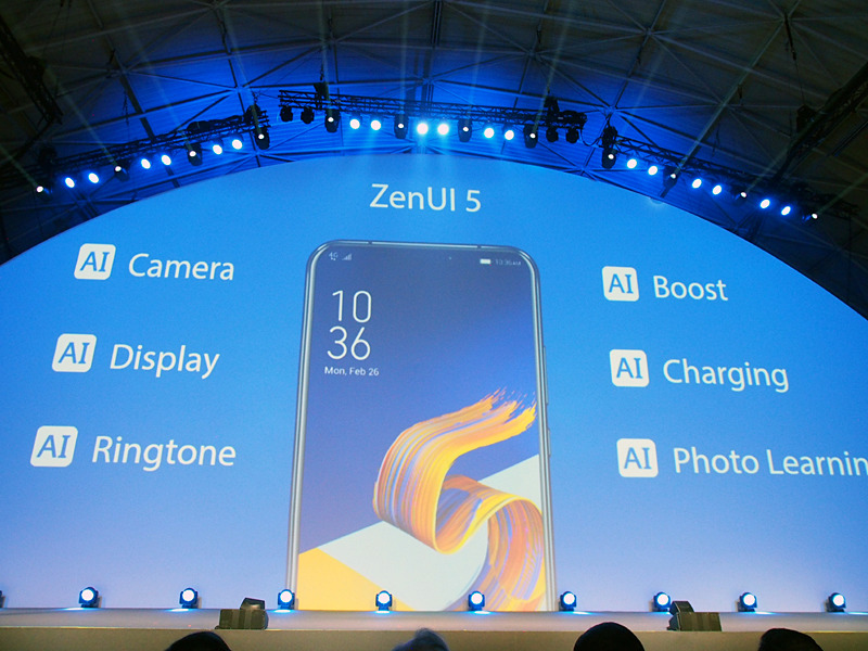 AIを活用した、6つの機能に対応するZenFone 5
