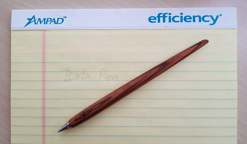 黒鉛芯の代わりに金属チップで筆記する「Beta Pen（ベータペン）」