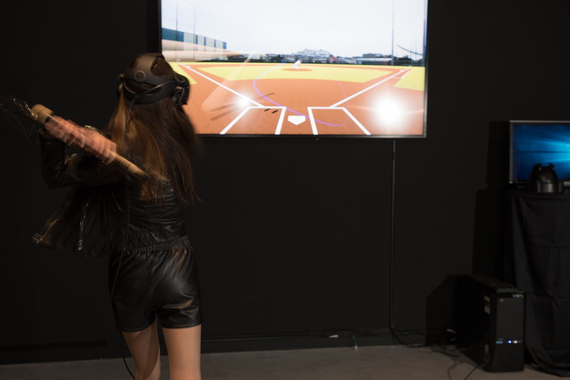 ハイエンドVRヘッドセットで体験するボクシングと野球のバッティング