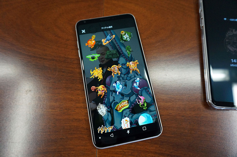 さまざまなスタンドで装飾できる