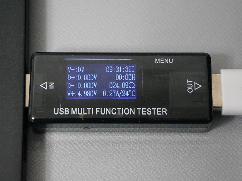 こちらの画面は出力電圧や抵抗値のほか、設定した時間で充電をオフにできるタイマー機能の残り時間も表示できる
