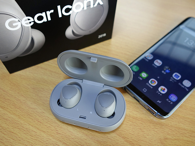 書きたいお題は色々あるのですが、今回のメインは「Gear IconX」