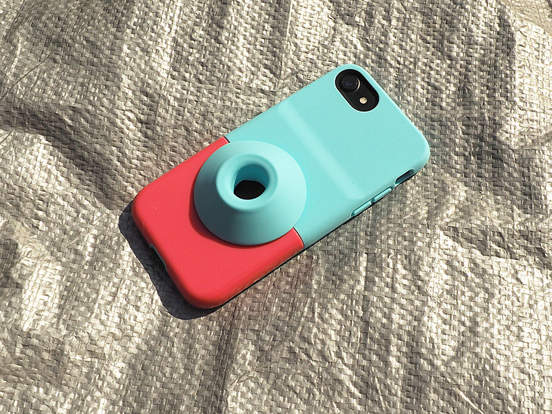 女子高生が考えたというiPhoneケース「Pecotto Speaker Case」