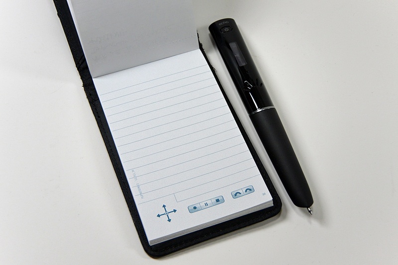 筆者が愛用する「echo smartpen」と専用メモパッド。取材時に欠かせない相棒でしたが、最近は「Galaxy Note8」で取材メモをとることも増えました