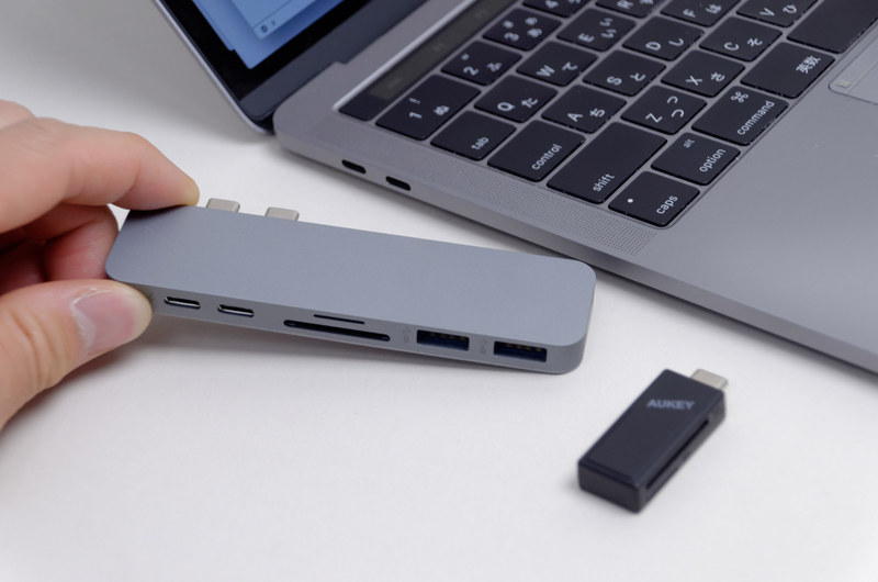 多機能なType-Cハブをこれまで使ってきたが、そろそろ面倒になってきた……