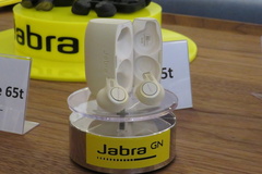 Jabra、音声アシスタント対応の完全ワイヤレスイヤホンなど4製品