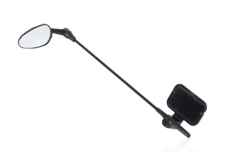 ZEFAL「Z EYE」。自転車用ヘルメットに装着するタイプのバックミラーです。ミラー自体の向きを変えられるのはもちろん、顔と視線を少し動かすだけで後方を幅広く確認できるという利便があります。日本での入手性も悪くないようで、「ZEFAL Z EYE」をキーワードで検索するとすぐ見つかります。実勢価格は1300円前後。