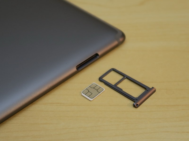 SIMカードはnanoSIM対応