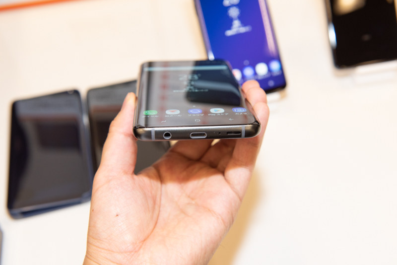 「Galaxy S9+ SCV39」ミッドナイトブラック