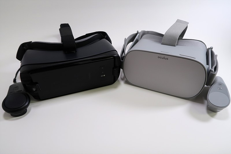 Galaxy Note8を装着したGear VR