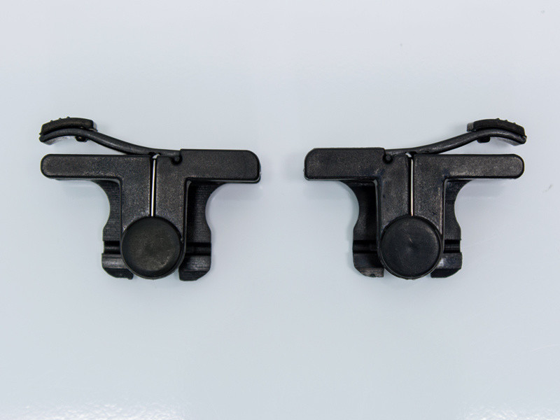 「スマホ用ゲームコントローラー」