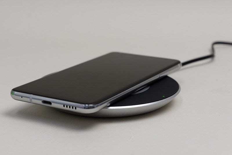 V30+を置くとこんな感じ