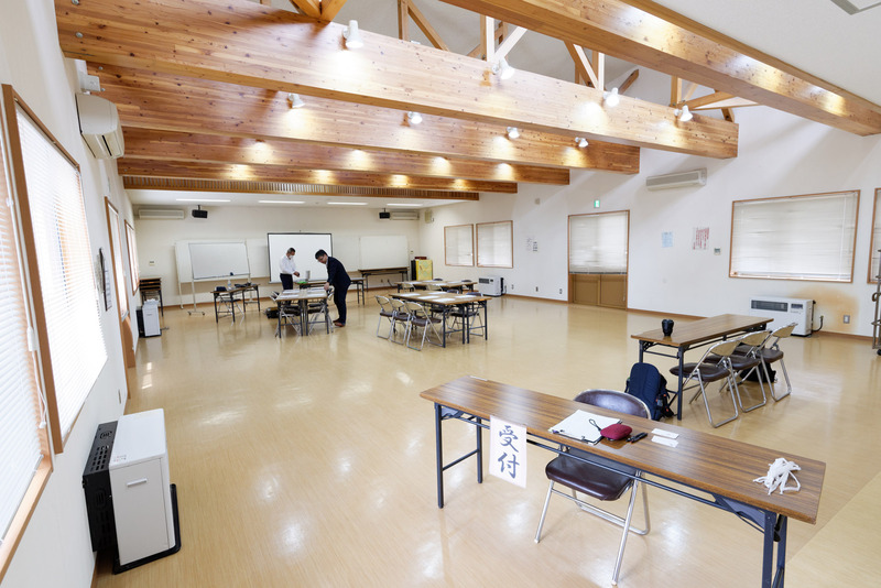 会場となった山形県、山辺町の大寺公民館