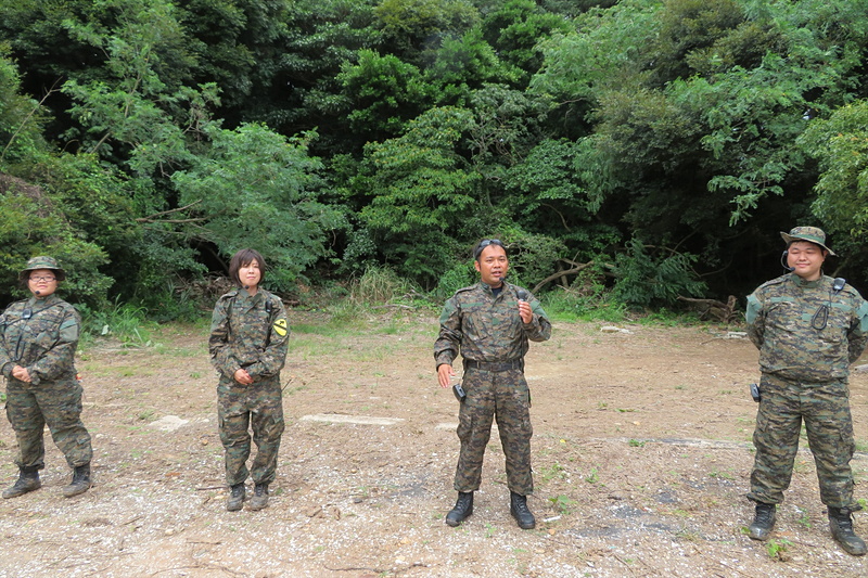 アトラクションをリードしてくれるボブ隊長の部隊