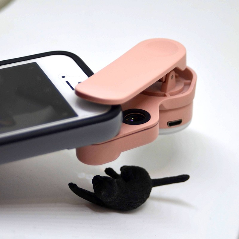 マクロレンズを装着するとこれくらいの超近距離で撮影を行えます