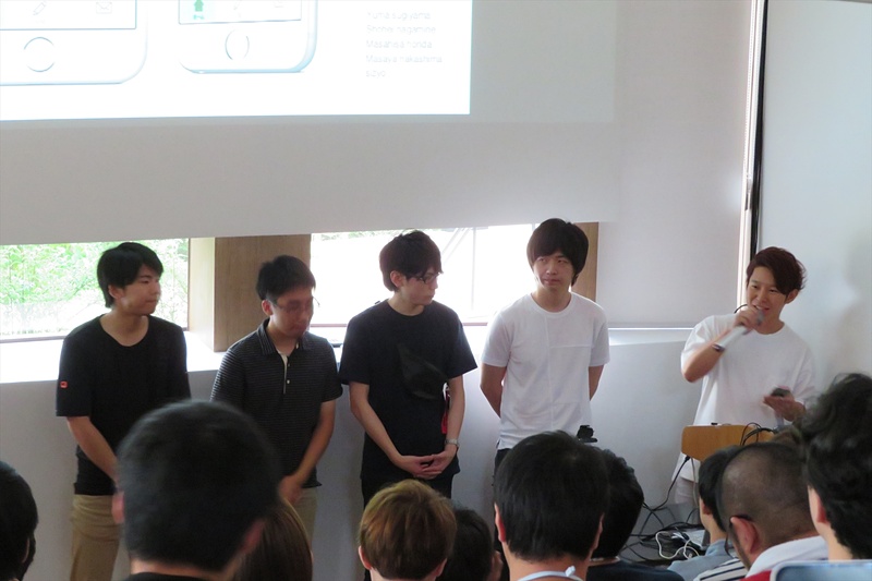 PROPSは、被災時の物資不足の情報を共有する「PlugApp」を開発