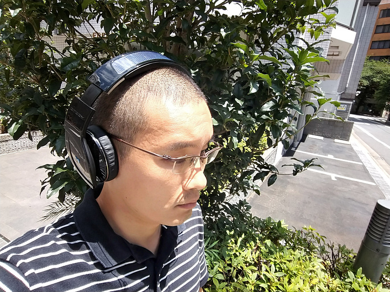 屋外なら電池切れの心配は一切ない、かも