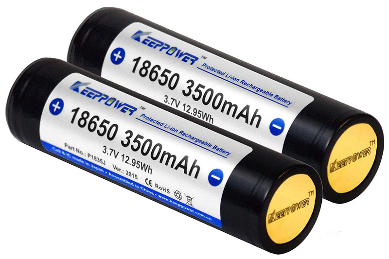筆者的にマトモと思えたKEEPPOWERの18650リチウムイオン二次電池（<a href="http://amzn.asia/6niZaHF" class="strong bn" target="_blank">Amazon.co.jpへのリンク</a>）。2本セットで税込3380円。かなり割高なので最近は別のものを使いがちですが、ある程度信頼性が感じられつつ、ユーザーレビューなどの評価が高いものを選ぶようにしています。※画像はAmazon商品ページより抜粋。