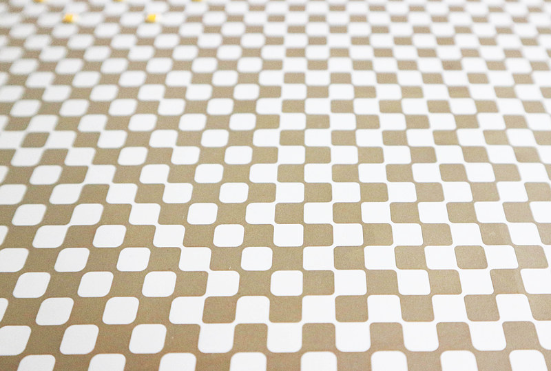 基盤らしい模様はひとつもない。