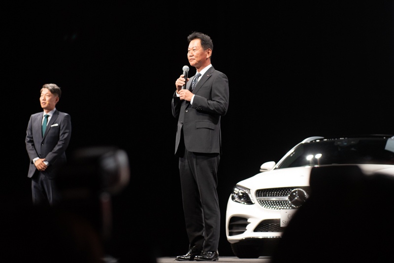 NTTドコモ 取締役常務執行役員 スマートライフビジネス本部長の森健一氏が「dカーシェア」における試乗サービスの追加を発表した