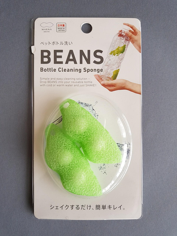 レジに並んでいる時に、よく目的も分からずに買ってしまいそうな可愛さ