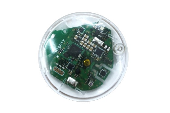 Braveridge製センサー「KizukuLux」