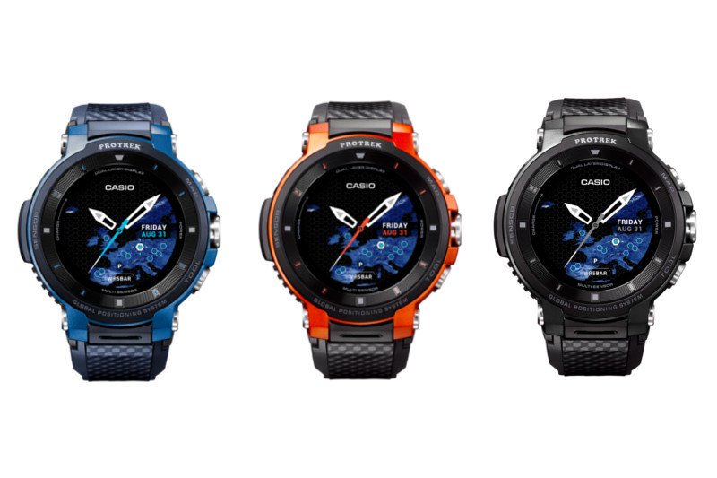 左からブルー、オレンジ、ブラック