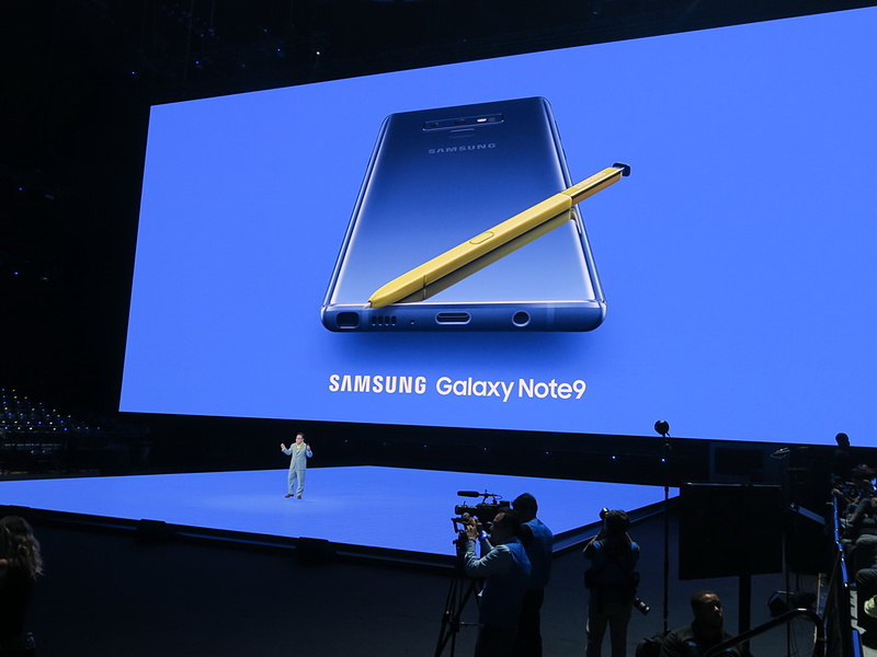 8月9日、米国・ニューヨークで行なわれた「Galaxy UNPACKED 2018」で発表