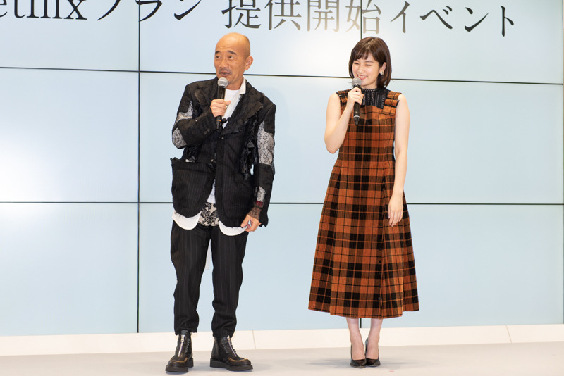 イベントに登壇した竹中直人と筧美和子