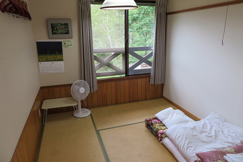 至仏山荘の個室