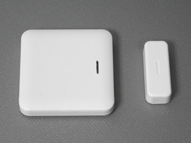 本体とマグネットを10mm以上に遠ざけた状態