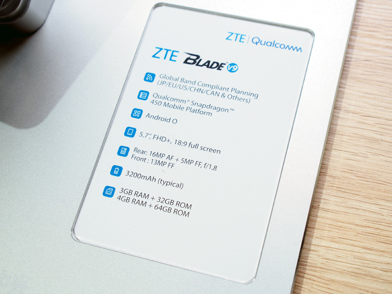 「Blade V9」のスペックシートの対応予定バンドには「JP」が記載されていた